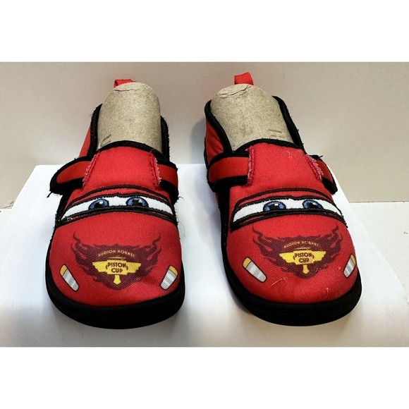 Disney Pixar Lightning water shoes Pre Owned! Size‎ 8 - Picture 2 of 6